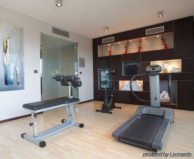Ac Hotel By Marriott Pisa Facilities photo