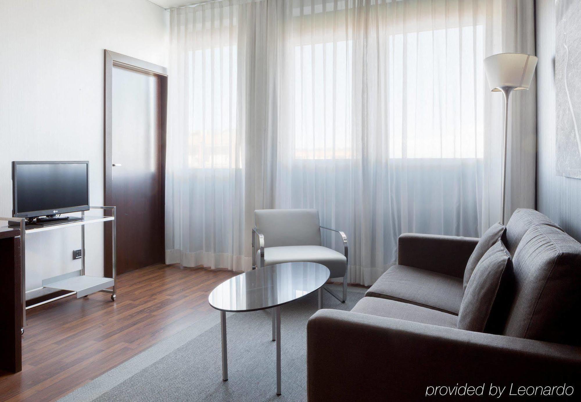 Ac Hotel By Marriott Pisa Exterior photo