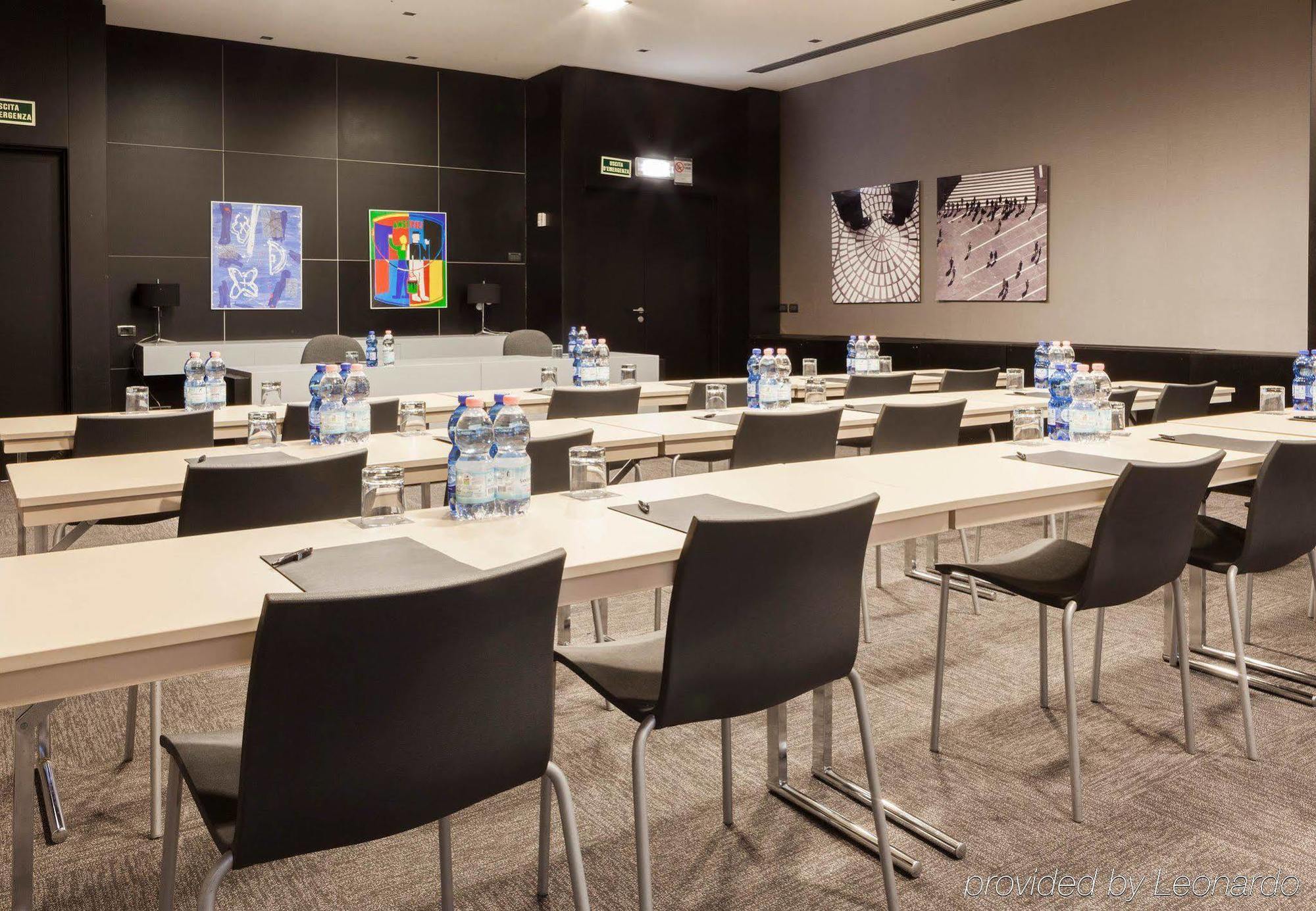 Ac Hotel By Marriott Pisa Exterior photo